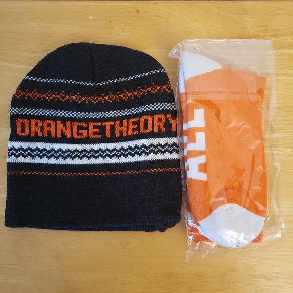 Orangetheory Beanie + Socks - Picture 2 of 3